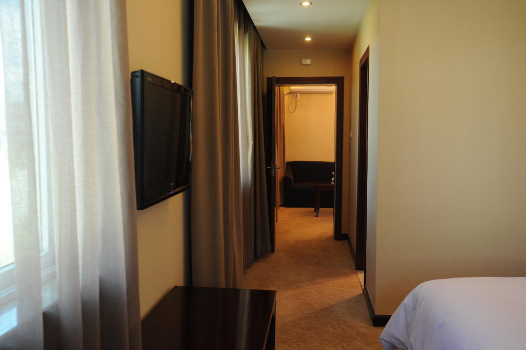 Wanrun International Resort Hotel In Tibet Xigaze Ruang foto